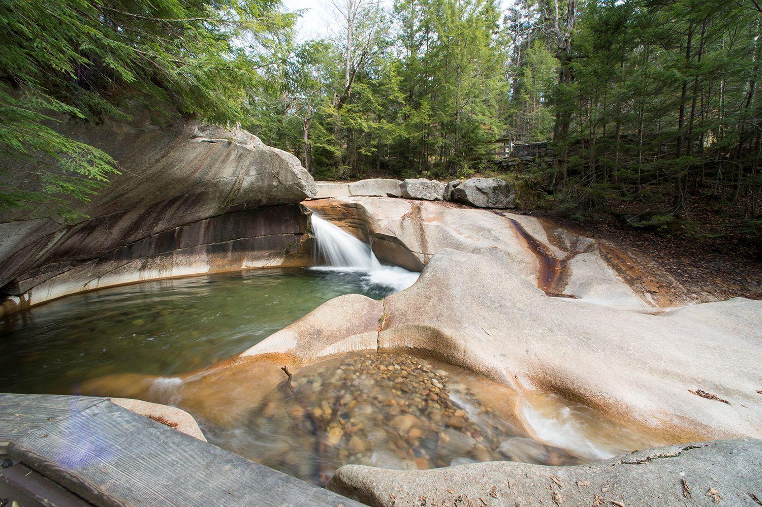 Water flows into the basin pool