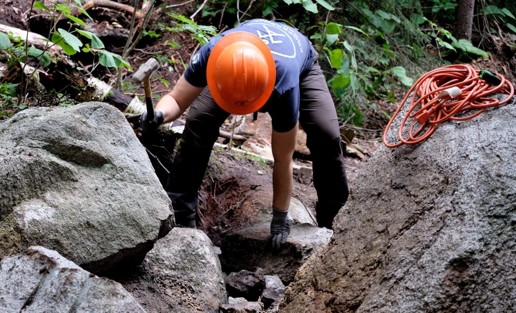 Franconia Ridge trail workers
